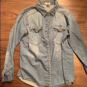 Denim button down *perfect condition*